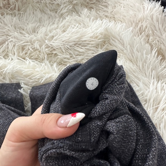 Lululemon, Nike, Gymshark - Picture 10 of 16